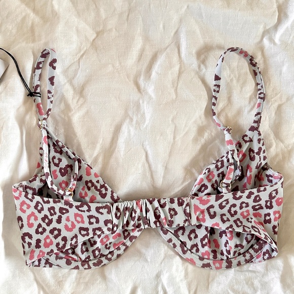 VDM The Label — Heidi Cheetah Bikini Top | VDM x Cindy Prado Limited Edition - Picture 2 of 5